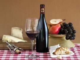 Vino, enogastronomia ed artigianato tipico