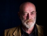 Il giornalista Toni Capuozzo ospite di "Quarta di copertina" martedì 10 Il giornalista Toni Capuozzo ospite di "Quarta di copertina" martedì 10