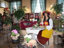 "RICAMI diVINI" a Rosignano sabato 21 e domenica 22 maggio : Rosignano si "gemella" con la Francia "RICAMI diVINI" a Rosignano sabato 21 e domenica 22 maggio : Rosignano si "gemella" con la Francia