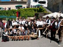 Il Gruppo Folkloristico "I Travai d'an Co' di Arnad (Aosta)" - domenica a Rosignano