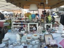 Mercatino dell'Antiquariato a Casale. Appuntamento domenica 8 maggio Mercatino dell'Antiquariato a Casale. Appuntamento domenica 8 maggio