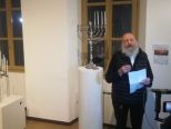 ANCHE ON LINE BRILLANO LE LAMPADE DELLA CHANUKKAH CASALESE