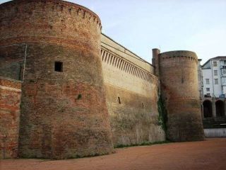 Castelli Aperti - Castello di Moncalvo (torrione e camminamenti)